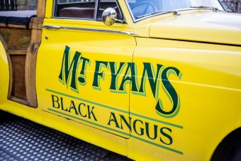 Pickupot varázsoltak ebből a Bentley luxuslimuzinból