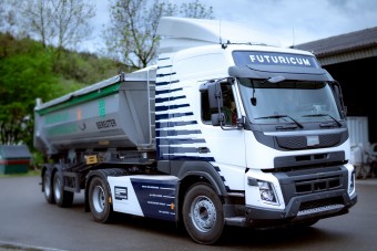 Ennek a nyergesnek már nincs szüksége üzemanyagtartályra