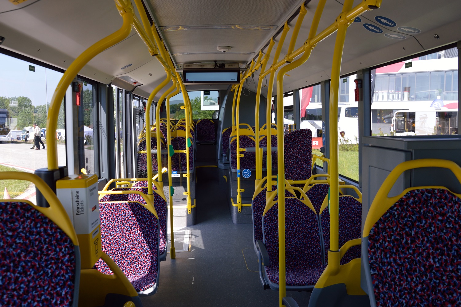 A legújabb buszok magyar utasokra várnak 10