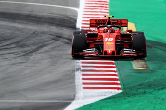 F1: Szétverte a rázókő Leclerc Ferrariját