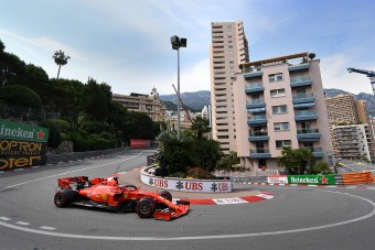 Vettel: Ennél több kell!