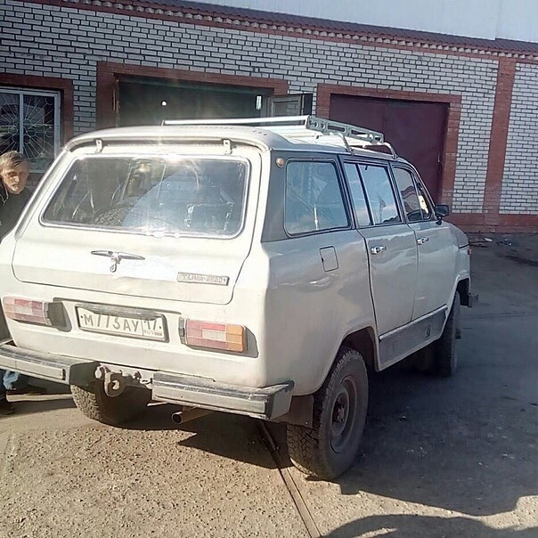 17 fotó keletről torz szörnnyé tuningolt autókkal 10