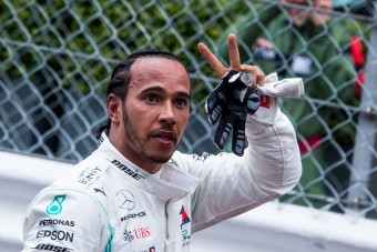 F1: Ezért kínozta meg a gumikkal Hamiltont a Merci