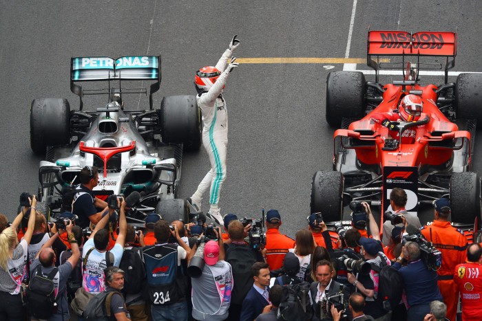 F1: Hamilton újabb Schumi-rekordot döntött meg