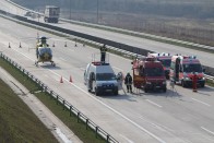 240-nel száguld a leggyorsabb magyar mentő 40