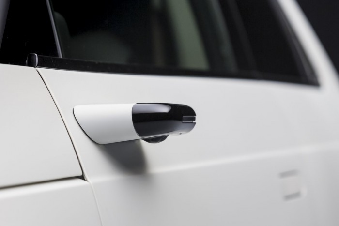 A Honda is tükörmentes autót épít