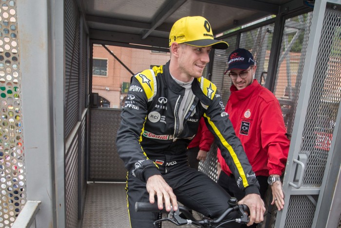 F1: Pilótát cserélhet a Red Bull, meglepő az új jelölt