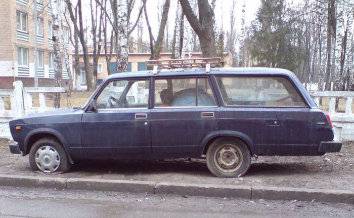 17 fotó keletről torz szörnnyé tuningolt autókkal 4