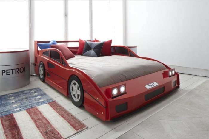 Irigyeljük a gyereket, aki ebben az ágyban alszik 7