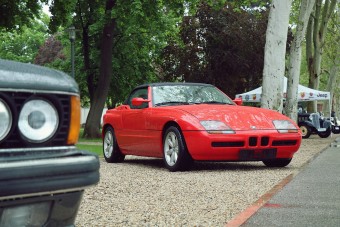 Klasszikus autócsodák vonultak fel Balatonfüreden