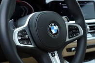 BMW 320d G20 – Játszani is enged 60