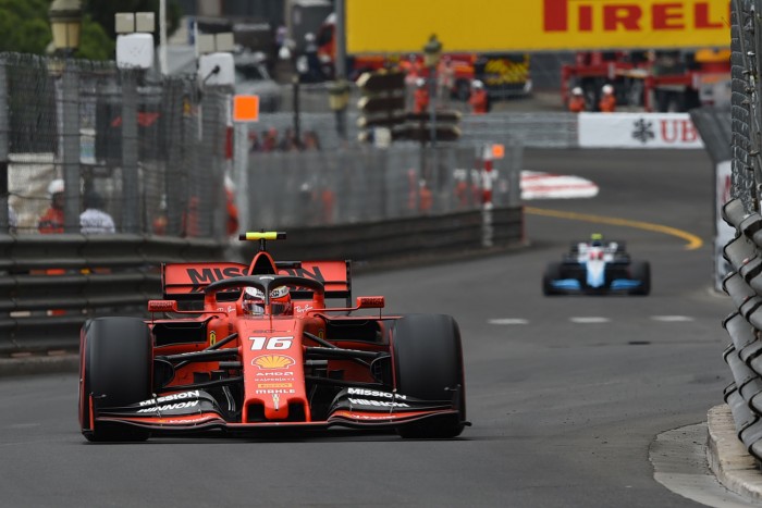 F1: Vad pletyka Leclerc-ről – áll a bál a Ferrarinál? 1 | Vezess F1: Vad pletyka Leclerc-ről – áll a bál a Ferrarinál? 1