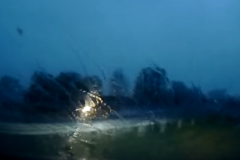 Ez az sofőr utólag sem érti, miért törte össze autóját