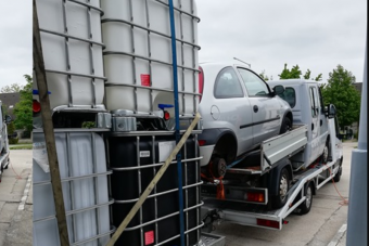 Ezúttal egy bolgár halálkaravánt fotóztak Hegyeshalomnál