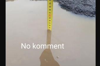 Kiakadt a magyar autós a rossz út miatt, lefotózott mindent