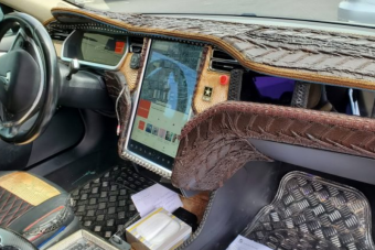 Ezt az egyedi Tesla-belsőt látva nem csak a rajongók agya ég ki