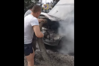 Minden poroltó kifogyott, végül trágyalével fékezték meg a lángokat
