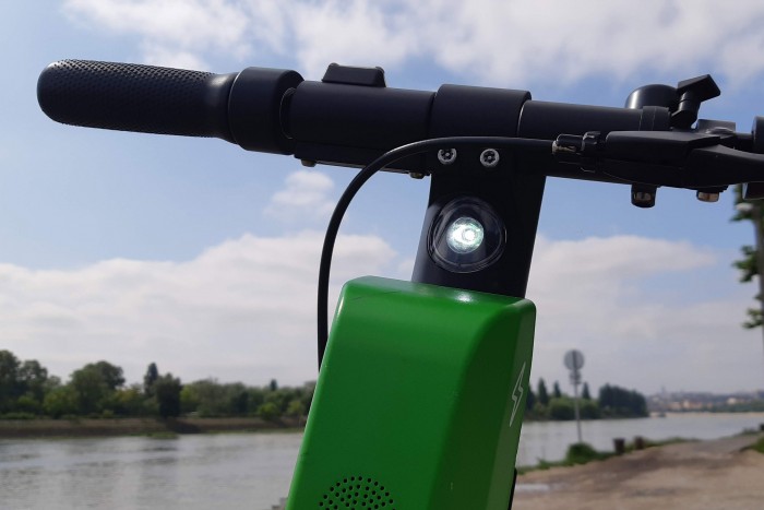 Romániában is szabályozzák az elektromos rollereket