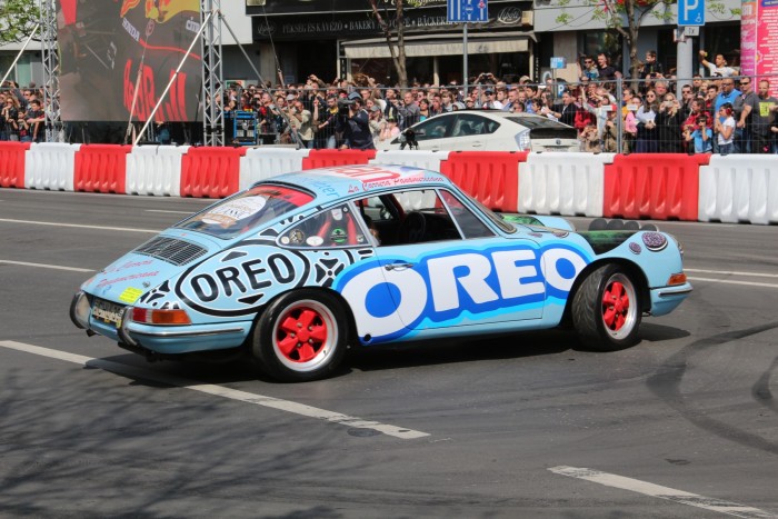 Síri csendben várta Budapest a villany-F1-es érkezését 11