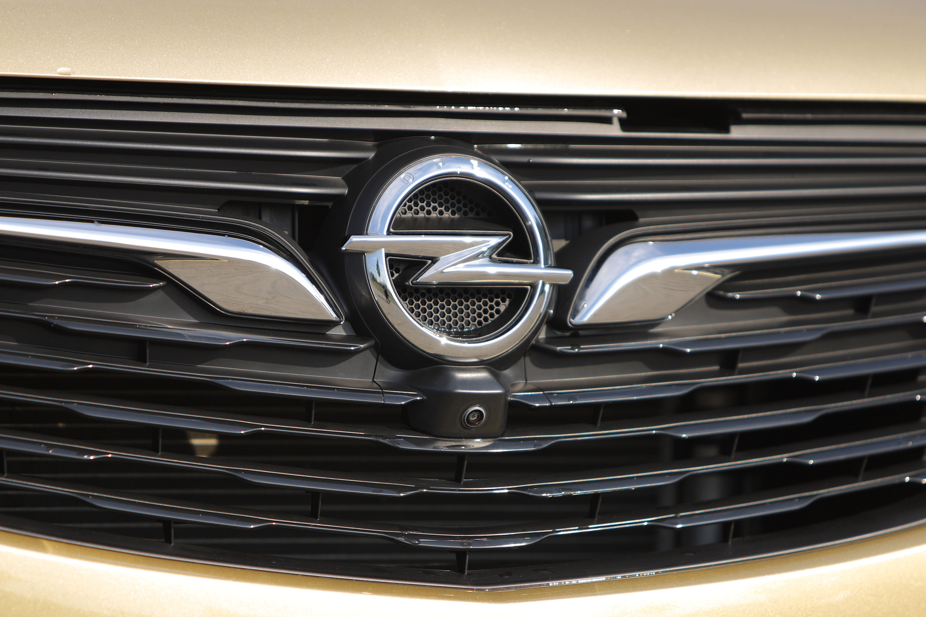 Csak jókat örökölt a szülőktől – Opel Grandland X teszt 9