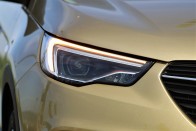 Csak jókat örökölt a szülőktől – Opel Grandland X teszt 51