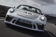 Gyártásba került a Porsche 911 Speedster 52