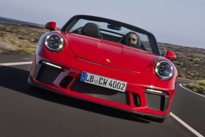 Gyártásba került a Porsche 911 Speedster 99 Gyártásba került a Porsche 911 Speedster 99