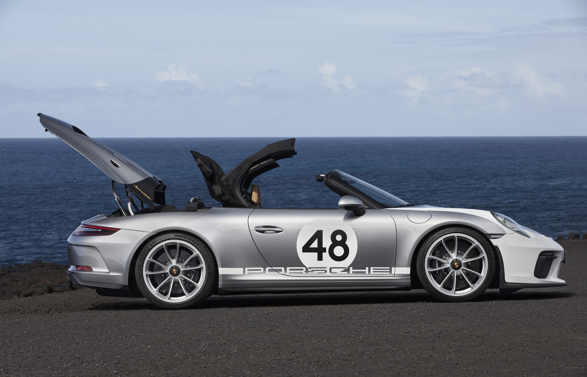 Gyártásba került a Porsche 911 Speedster 41