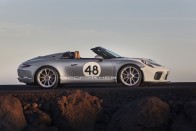 Gyártásba került a Porsche 911 Speedster 73