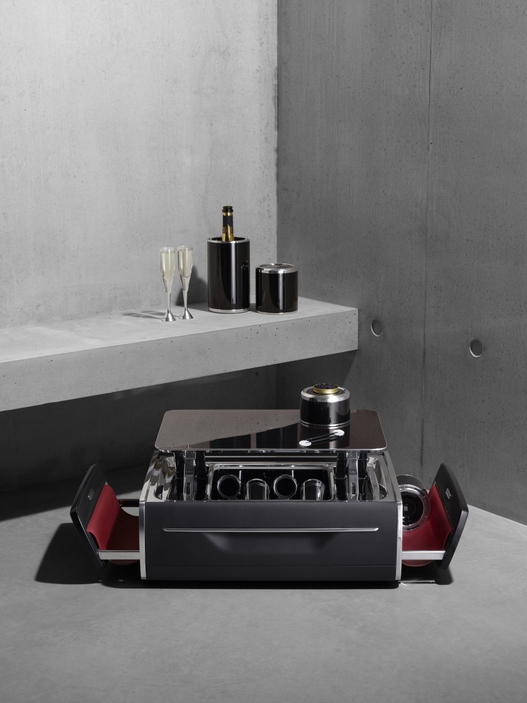 Ez a 14 milliós láda ínyenceknek készült 2 | Vezess Ez a 14 milliós láda ínyenceknek készült 2