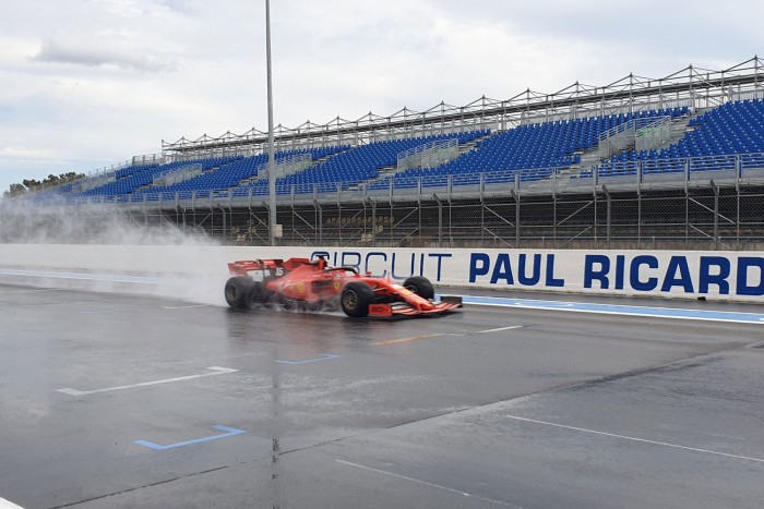 F1: A Pirellinek dolgozott a Ferrari és a Red Bull