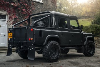 Máris autót kapott a királyi baba, nem is akármilyet!