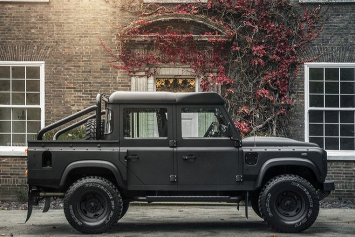 Máris autót kapott a királyi baba, nem is akármilyet! 6