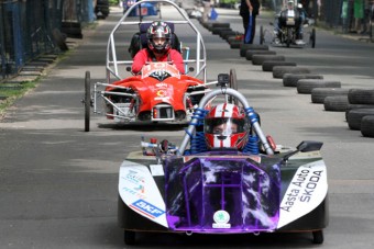 Léghajtású autók léteznek, Egerben megnézheted őket