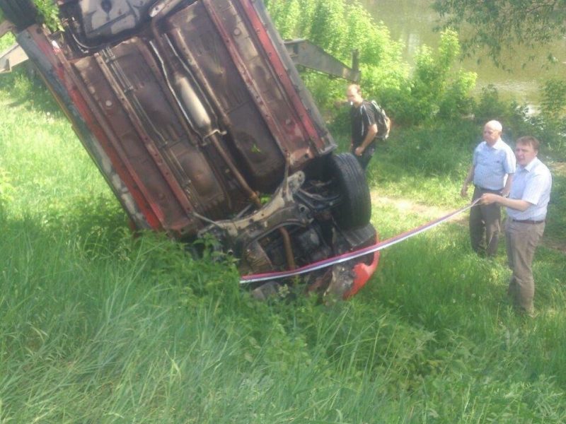 A szerelő megjavította a kocsit. Nézd mi történt utána 2 | Vezess A szerelő megjavította a kocsit. Nézd mi történt utána 2