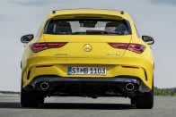 Sportkombival erősít a Mercedes 39