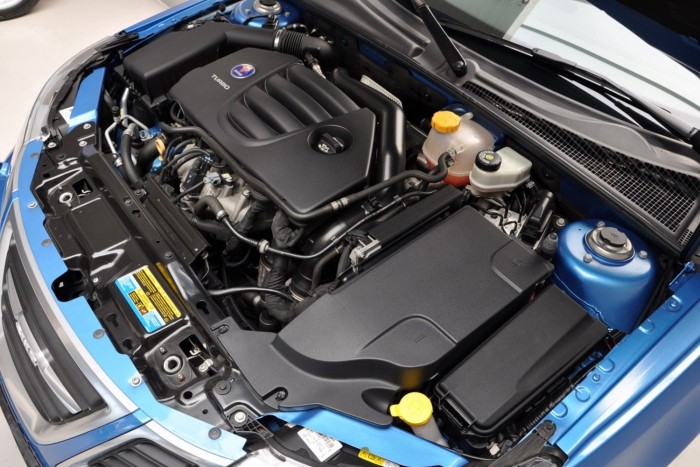 Csődbe ment a Saab, miközben ezt a kabriót gyártották 7