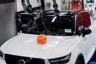 A kerékpáros sisakok hatékonyságát kutatja a Volvo 11
