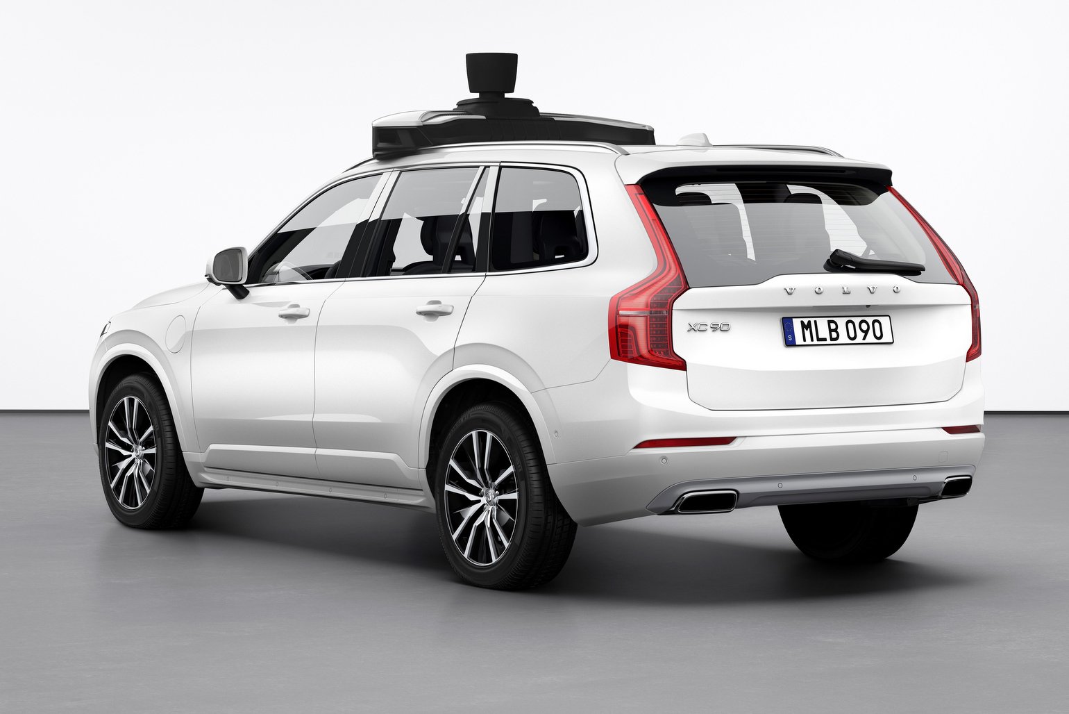 Készen áll a sorozatgyártásra a Volvo robotautója 7 Készen áll a sorozatgyártásra a Volvo robotautója 7
