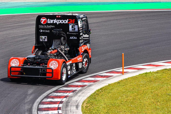 Kizárás után hatodik Kiss