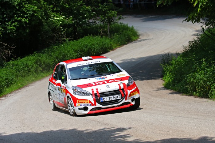 Tripla-dupla 10 | Vezess Tripla-dupla 10