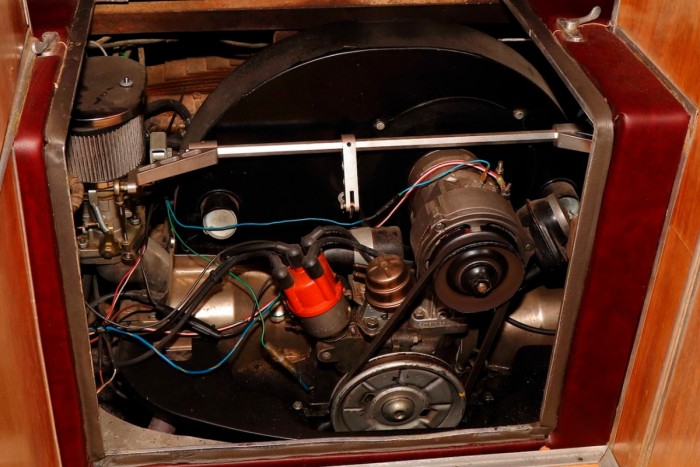 Visszarepít az 50-es évekbe ez a Porsche motoros lakóautó 7