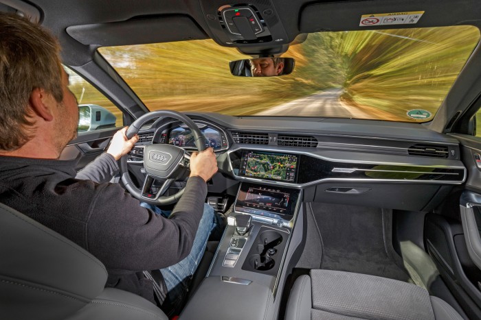 Üti az Audi A6 Avant a BMW 5 kombit? 4 Üti az Audi A6 Avant a BMW 5 kombit? 4
