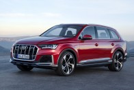 Teljeskörűen megújult az Audi Q7 24