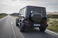 800 lóerős behemótot épített a Brabus a G-osztályból 18