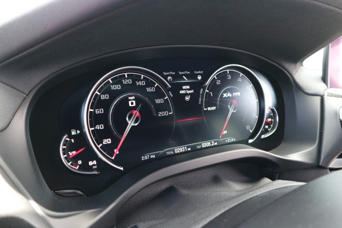 X3-as és X4-es, az M3-as motorjával 13 X3-as és X4-es, az M3-as motorjával 13