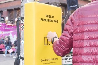 Feszültséglevezető villanyoszlopok bukkantak fel New Yorkban