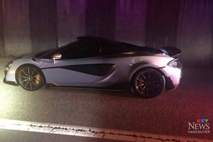 10 percig élvezhette az új sportautóját 1 | Vezess 10 percig élvezhette az új sportautóját 1