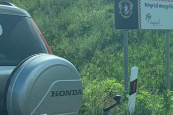 Szédületes szállítmányt fotóztak a Balaton felé - 2.0