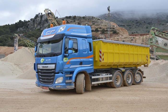 Építőiparban izmosodna a DAF 7 Építőiparban izmosodna a DAF 7